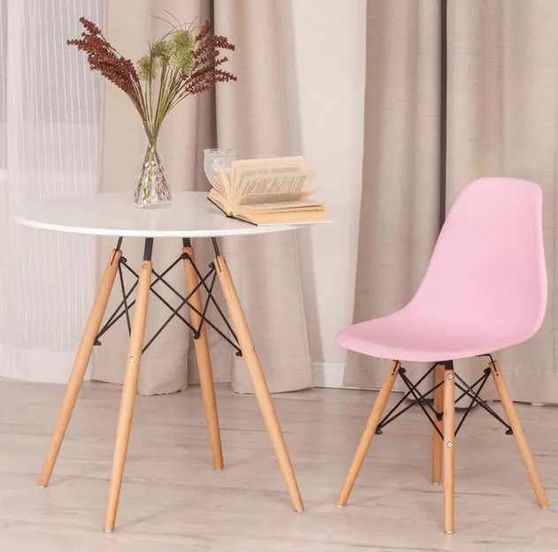 Стулья Имс (Eames) Стул Синди Имс, Пластик светло-розовый/ каркас дерево